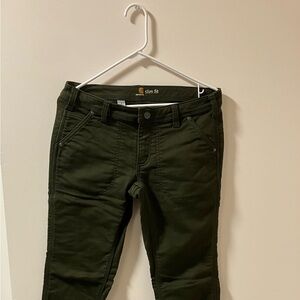 Forest Green Carhartt Jeans 🌲✨